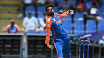 Piyush Chawla showers Kuldeep Yadav with praise ahead of T20WC semi-final.