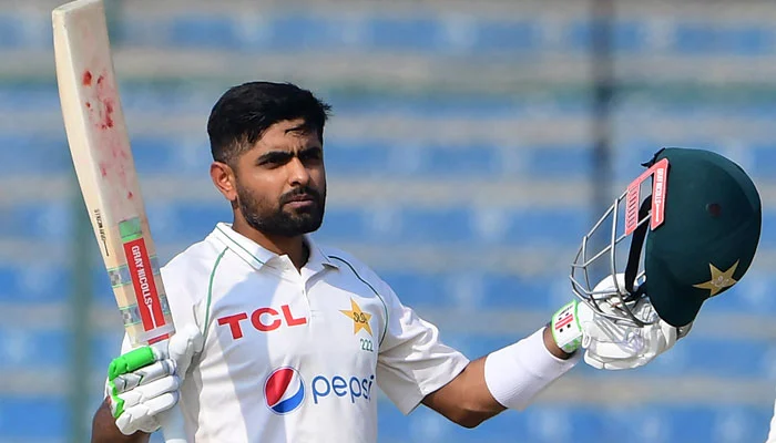 Babar Azam Needs 102 Runs to complete 4000 runs in Test Cricket.