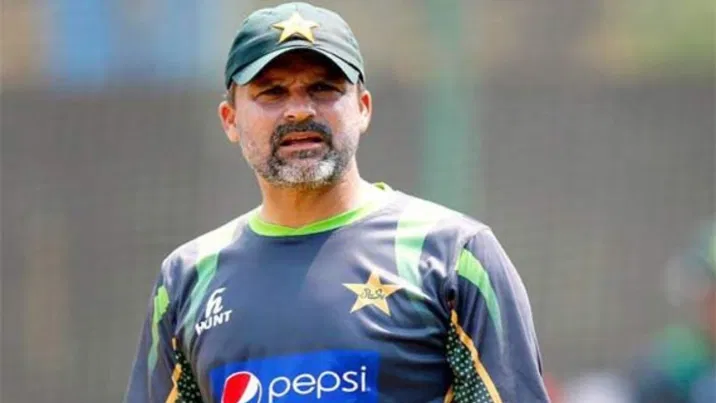 Moin Khan (1)